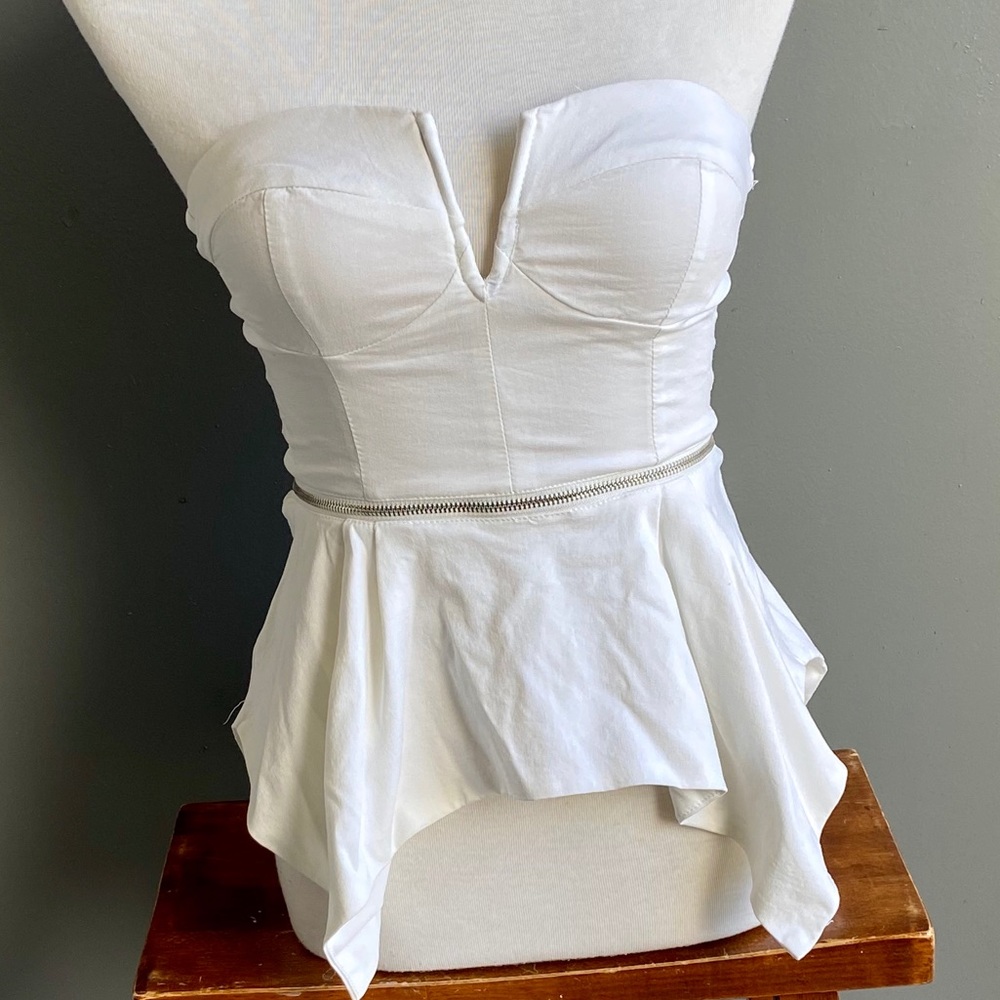 Xenia White Top